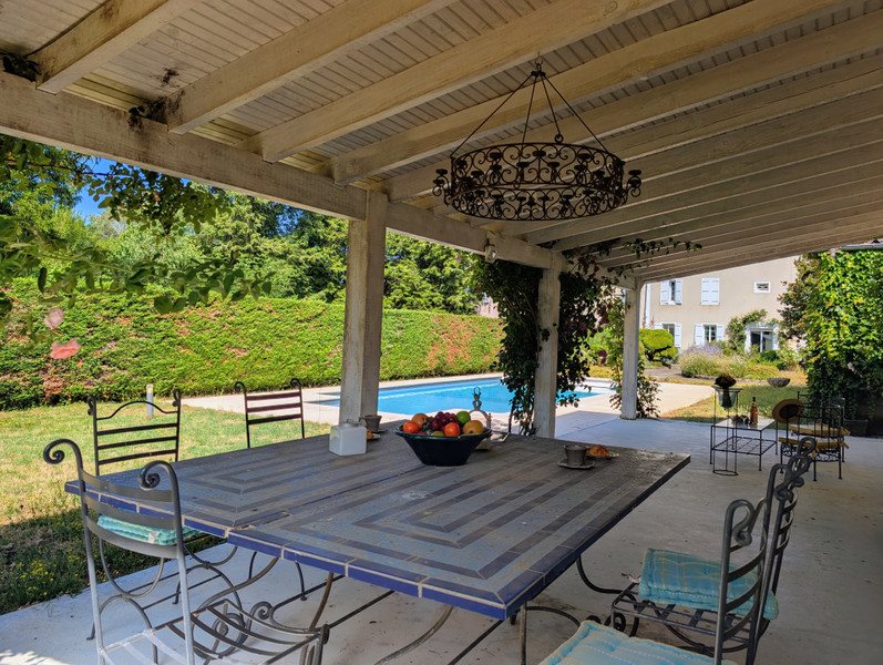 Maison à vendre, 354m², Brassac