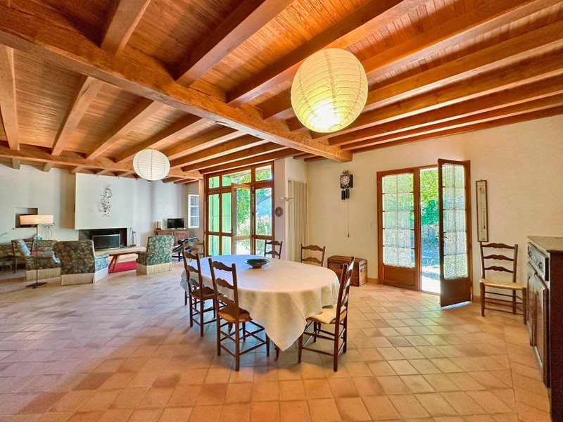Maison à vendre, 204m², Saint-Aulaye