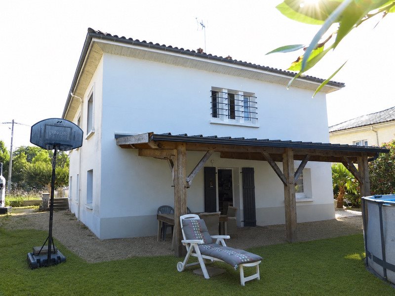 Maison à vendre, 90m², Pineuilh