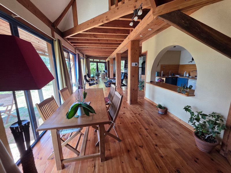 Maison à vendre, 203m², Les Eyzies-de-Tayac-Sireuil