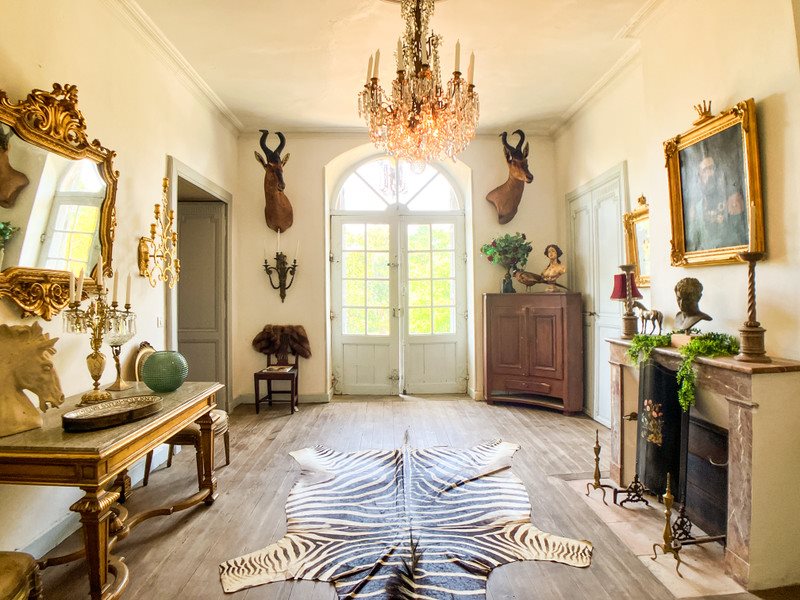 Maison à vendre, 305m², Saint-Ciers-sur-Gironde