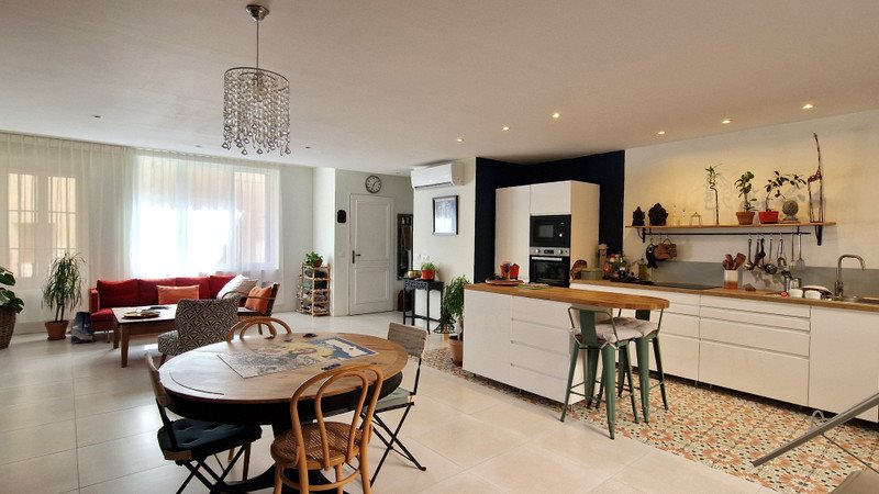 Maison à vendre, 176m², Azille