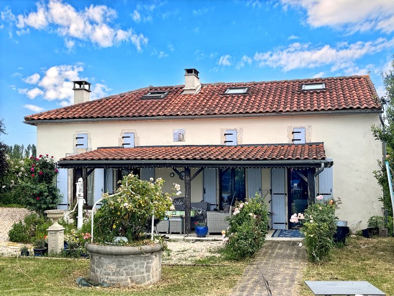 Maison à vendre, 150m², Saint-Georges-des-Agoûts