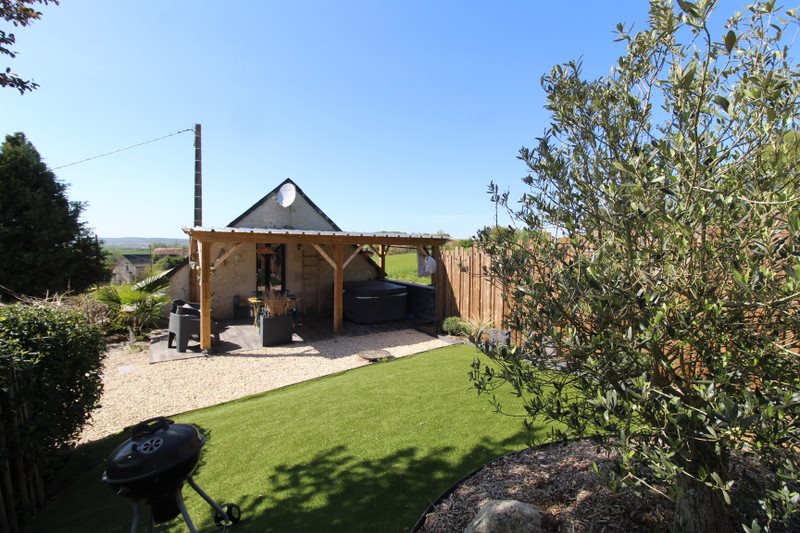 Maison à vendre, 300m², Oyré