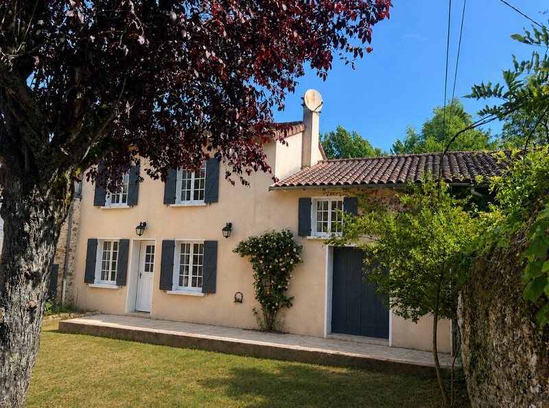 Maison à vendre, 154m², Quinçay