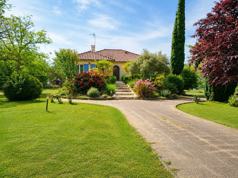 Maison à vendre, 165m², Saint-Léon-sur-l'Isle