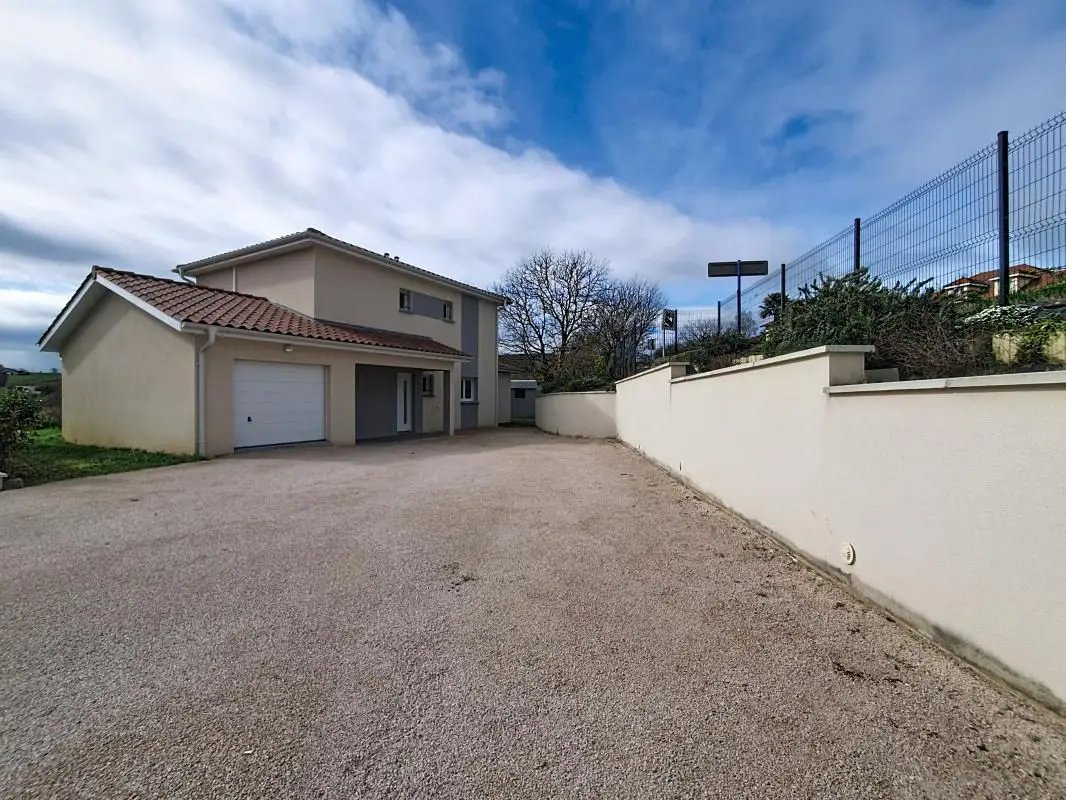 Maison à vendre, 120m², Chuzelles