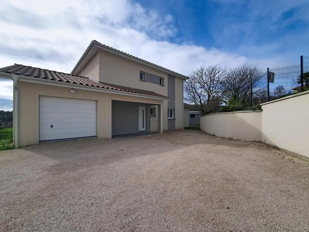 Maison à vendre, 120m², Chuzelles