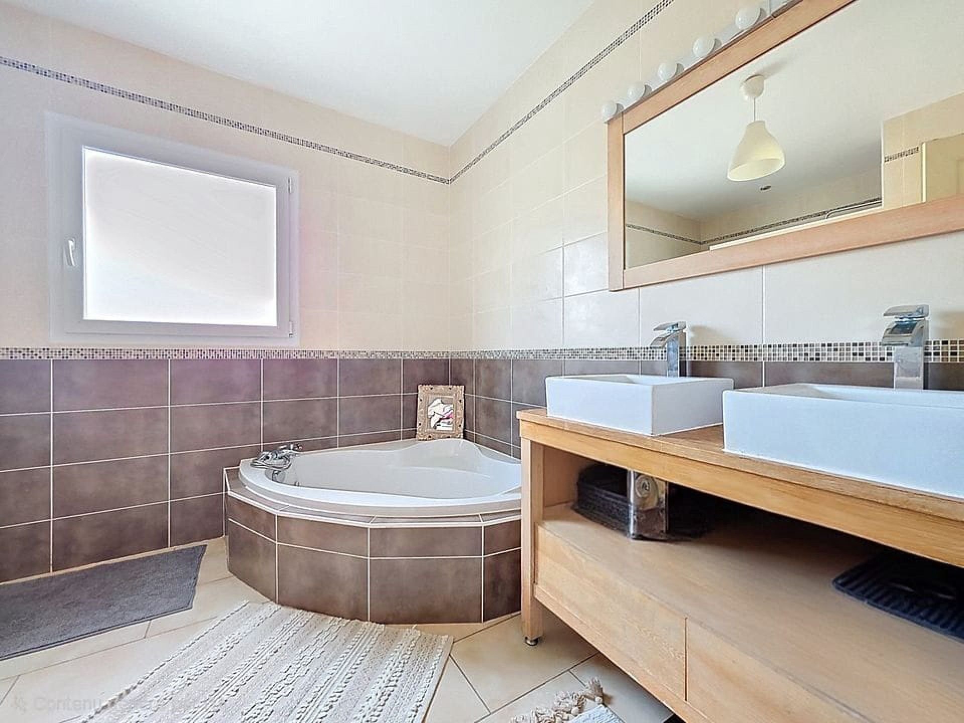 Maison à vendre, 165m², Villeneuve-de-Marc