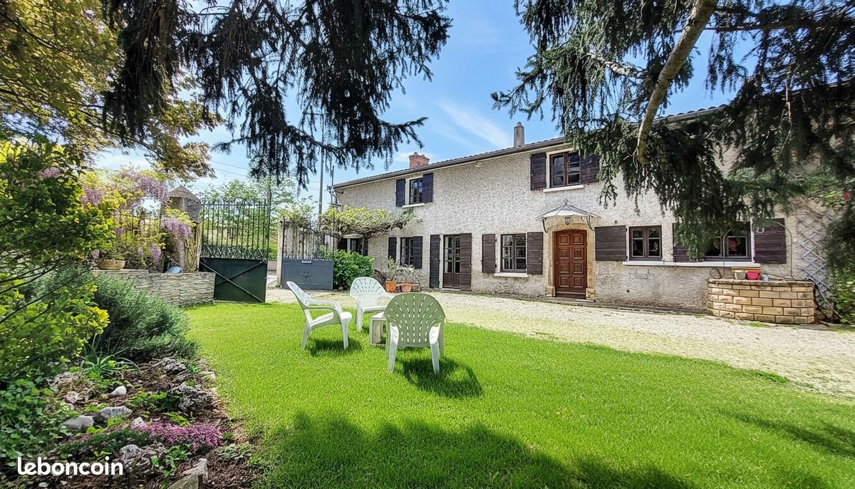 Maison à vendre, 202m², Saint-Priest