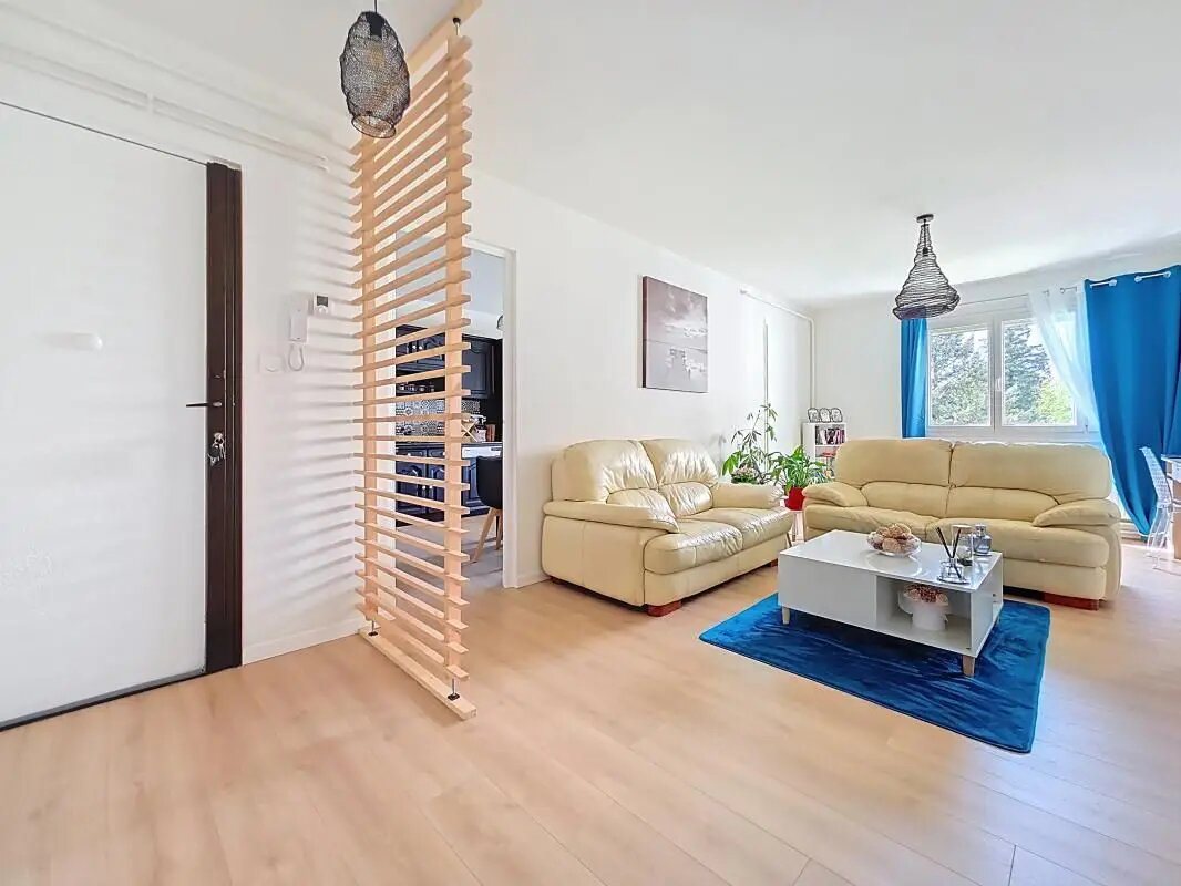 Appartement à vendre, 72m², Saint-Priest