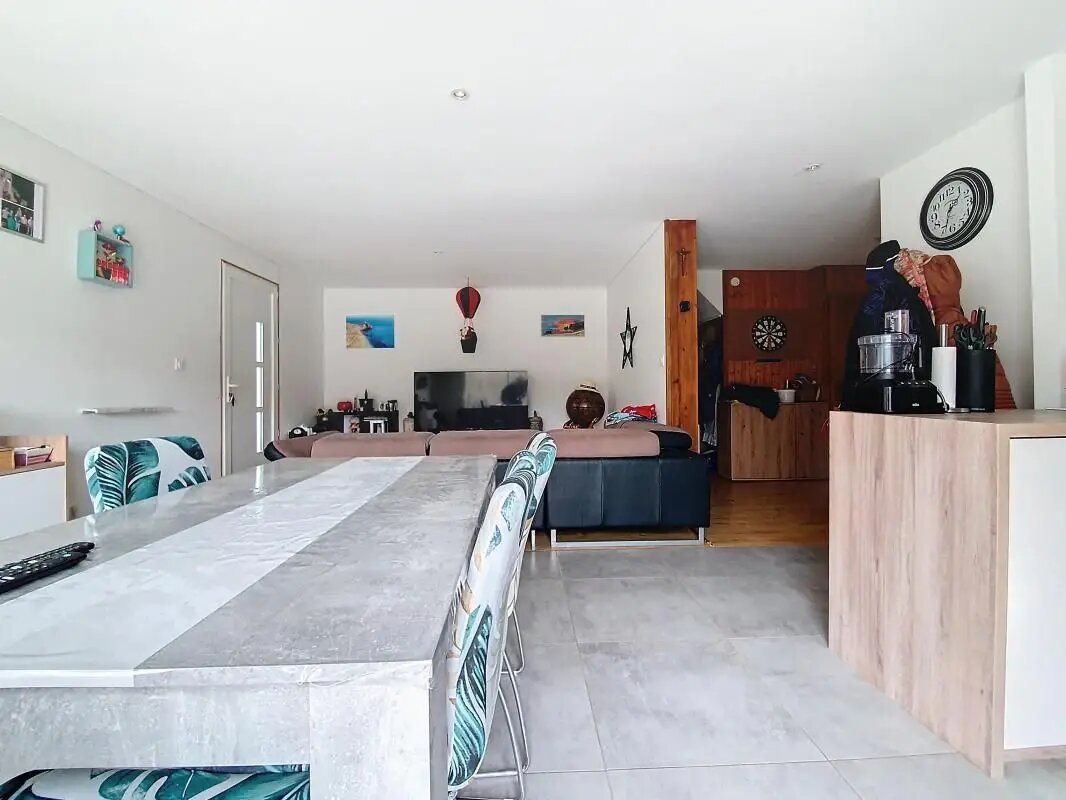 Maison à vendre, 117m², Oytier-Saint-Oblas
