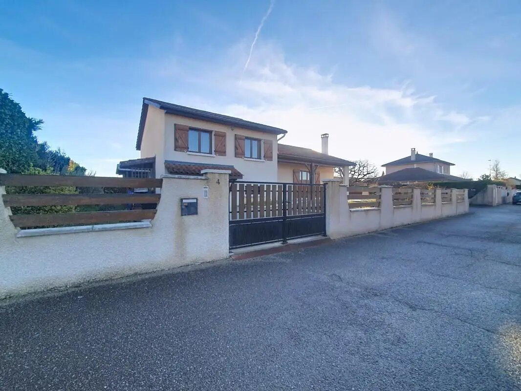 Maison à vendre, 104m², Mions