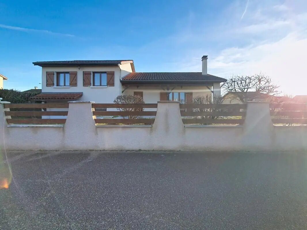 Maison à vendre, 104m², Mions