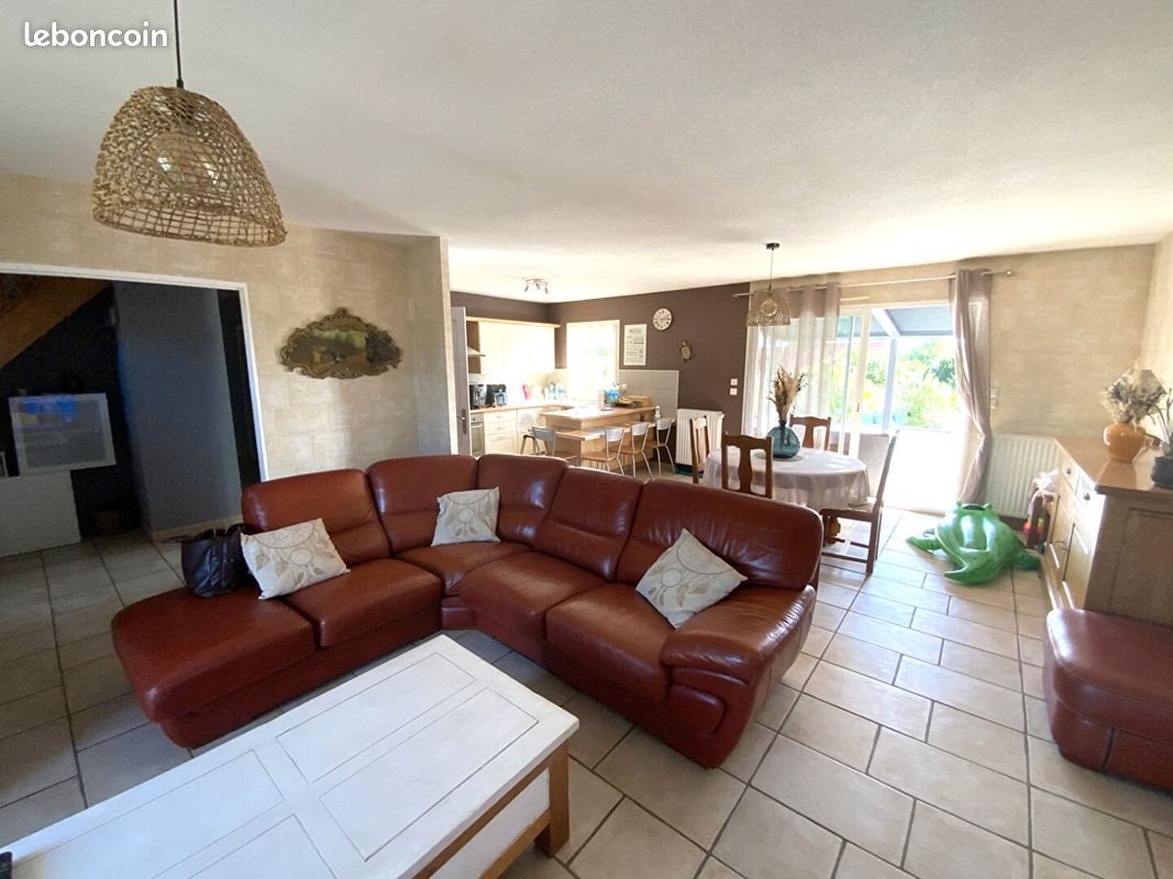 Maison à vendre, 153m², Saint-Sernin-du-Bois