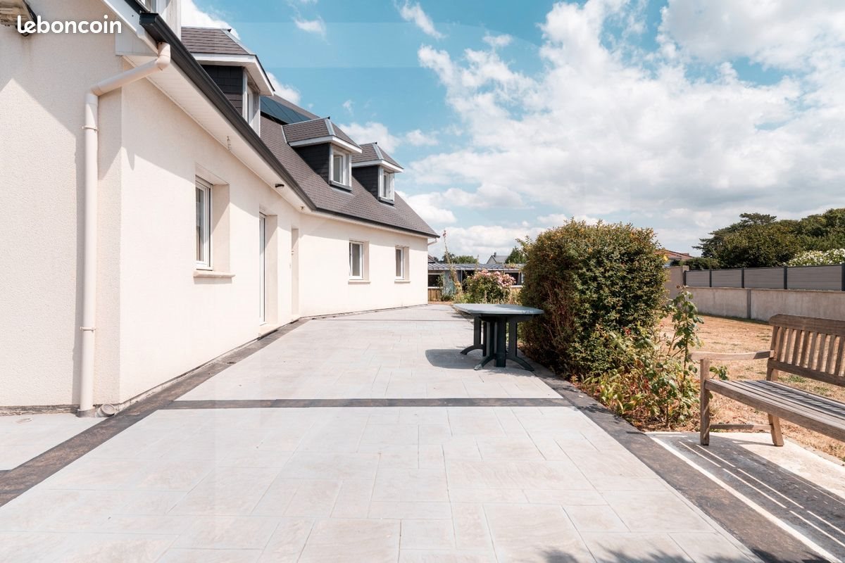 Maison à vendre, 235m², Rogerville