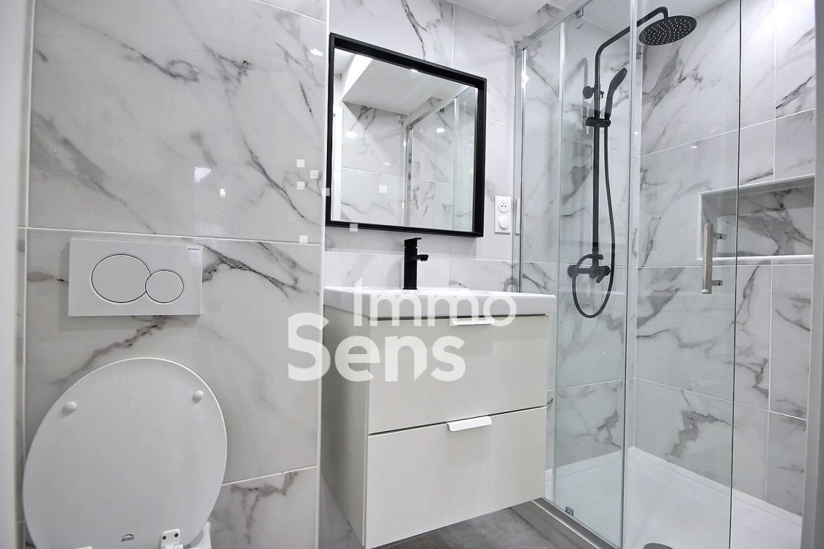 Appartement à louer, 1m², Lille
