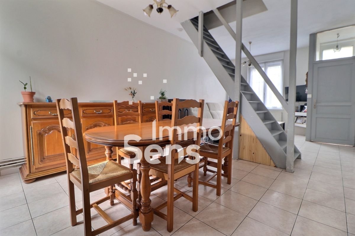 Maison à vendre, 4m², Bourneville