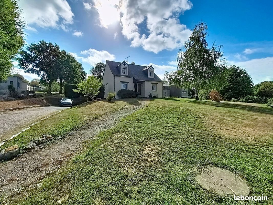 Maison à vendre, 102m², Saint-Pierre-la-Cour