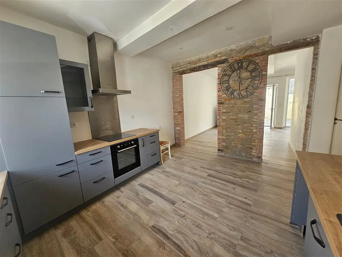 Maison à vendre, 108m², Quelaines-Saint-Gault