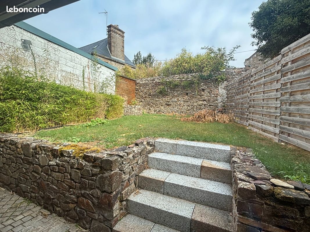 Maison à louer, 67m², Montenay