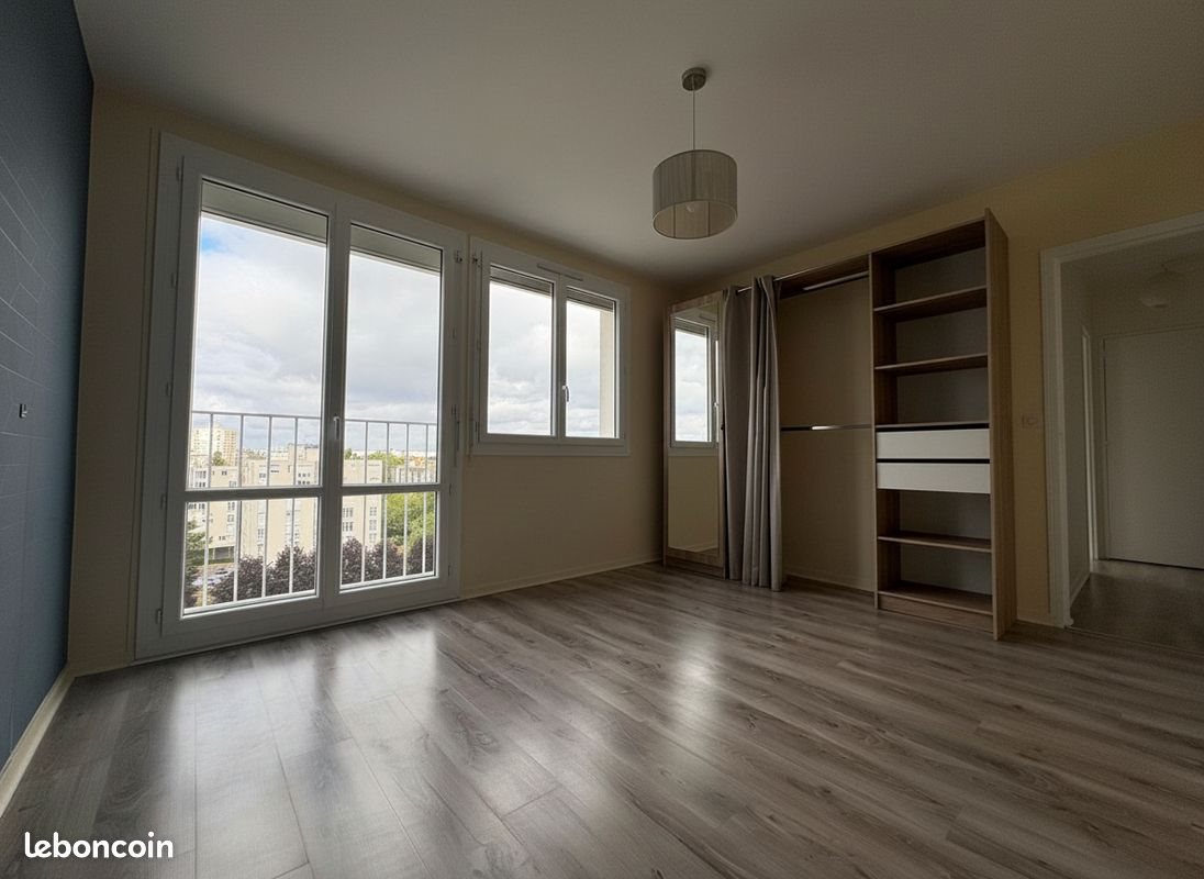 Appartement à vendre, 69m², Laval