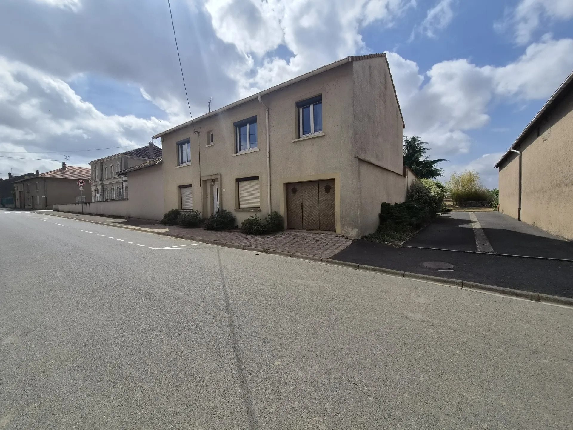 Maison à vendre, 250m², Delme