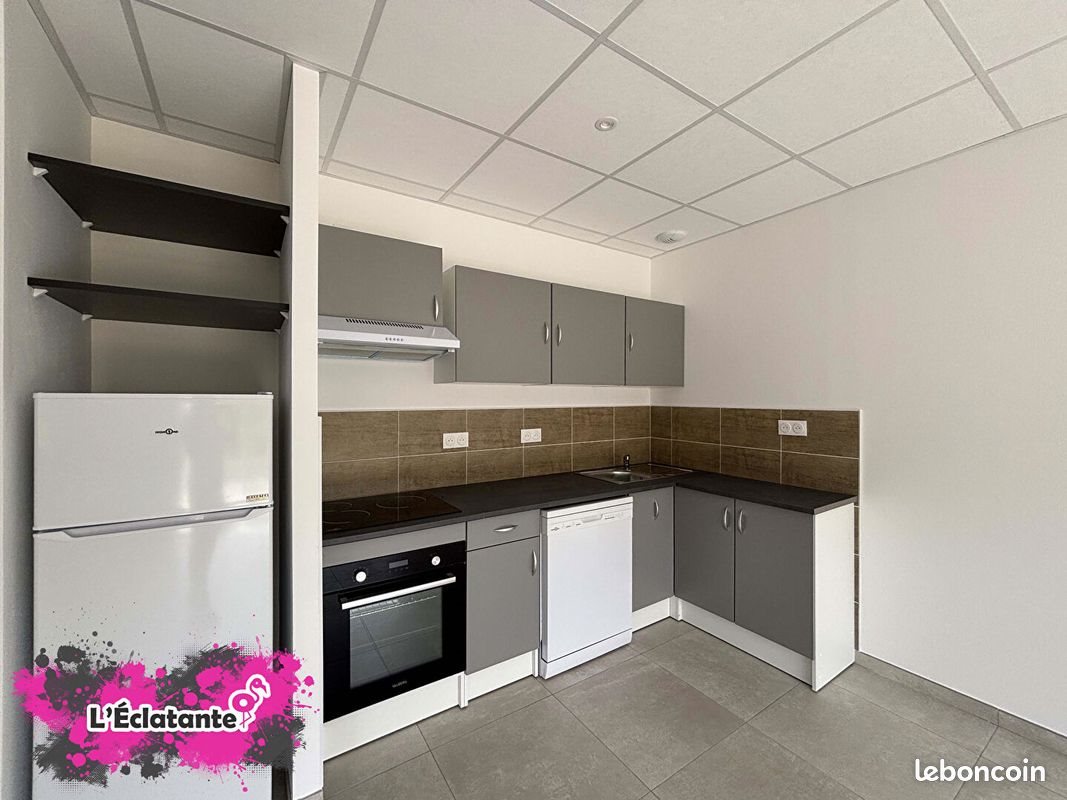 Maison à louer, 80m², Raddon-et-Chapendu