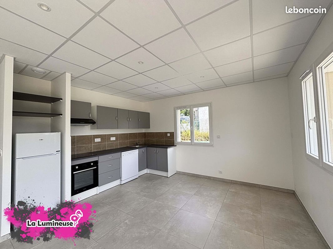 Maison à louer, 57m², Raddon-et-Chapendu