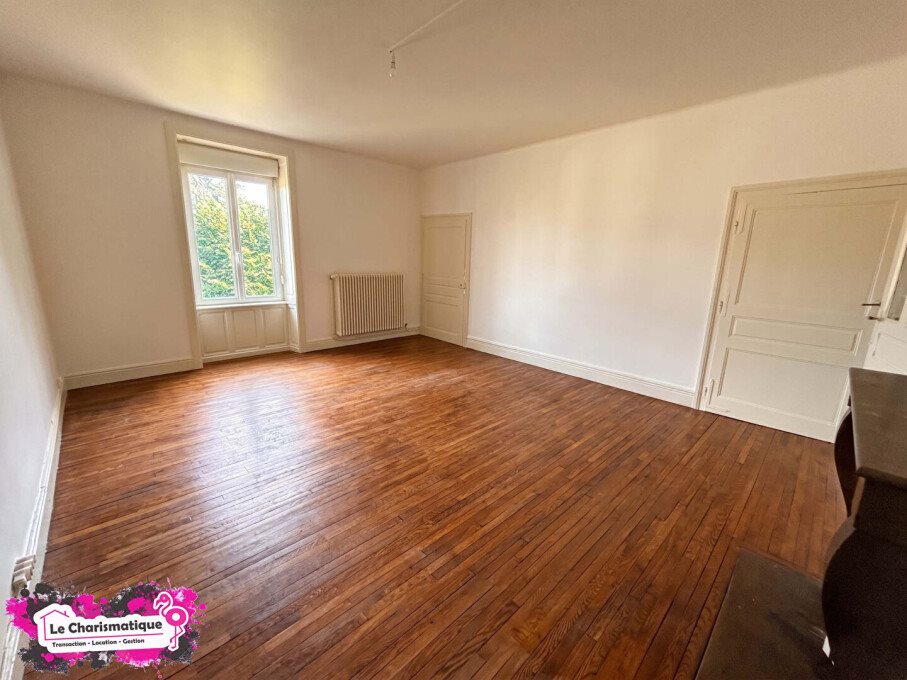 Appartement à louer, 140m², Luxeuil-les-Bains