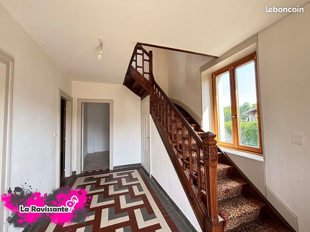 Maison à louer, 139m², Mélisey