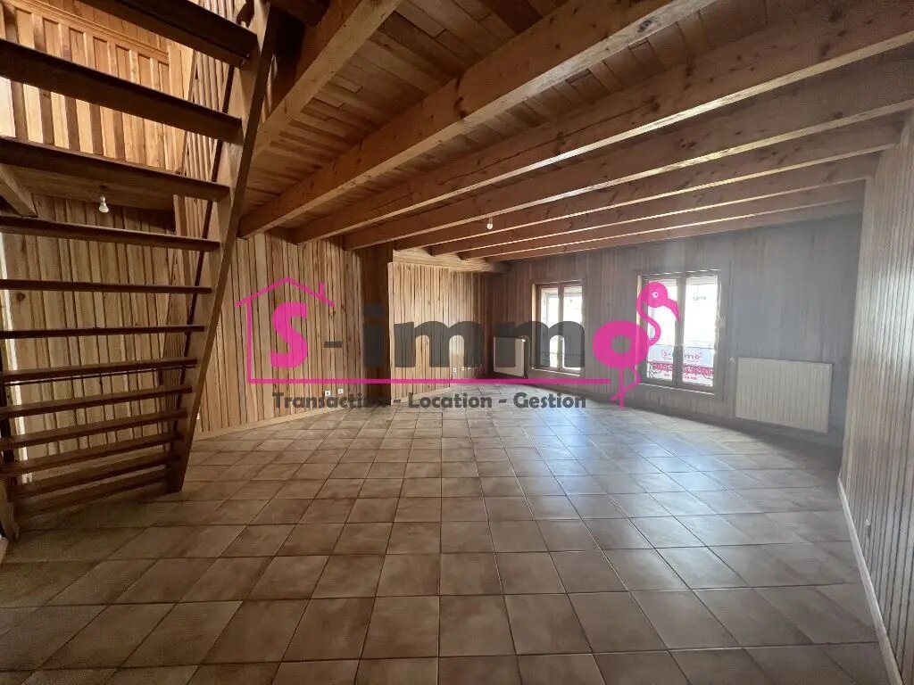 Appartement à louer, 84m², Luxeuil-les-Bains