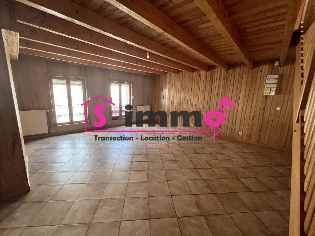Appartement à louer, 84m², Luxeuil-les-Bains