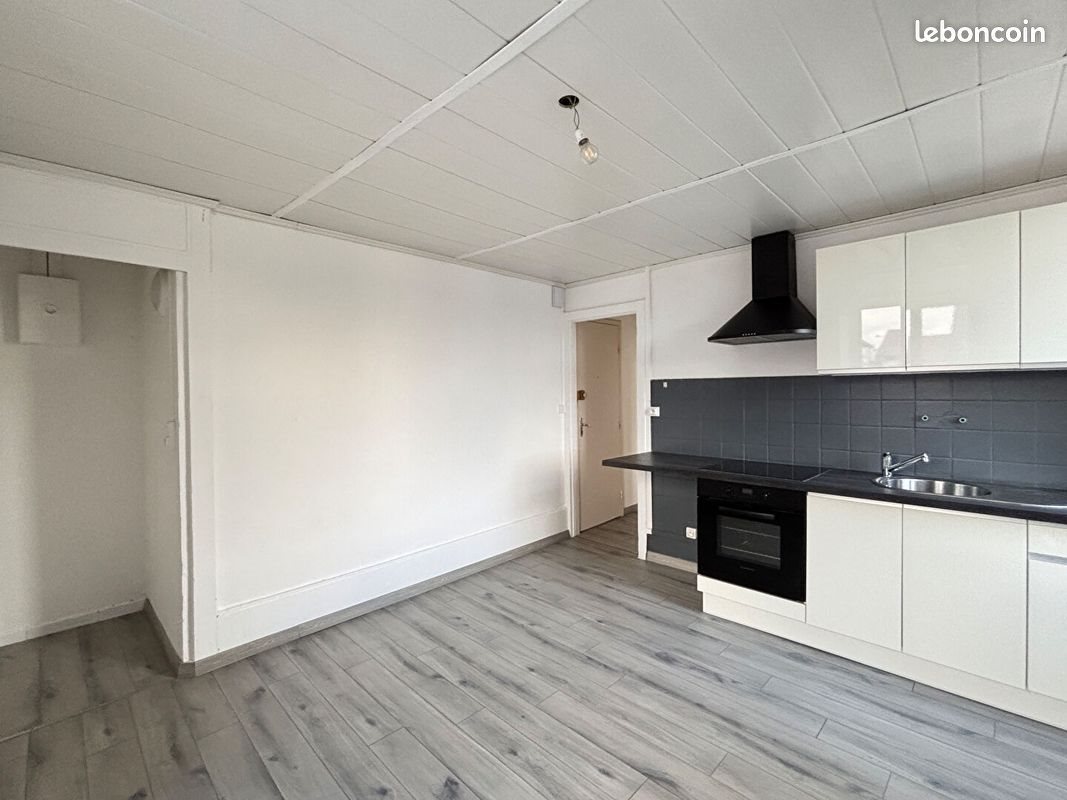 Appartement à louer, 38m², Luxeuil-les-Bains