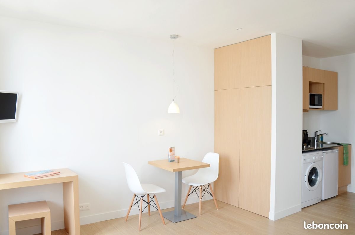 Appartement à louer, 26m², Marseille 2ème
