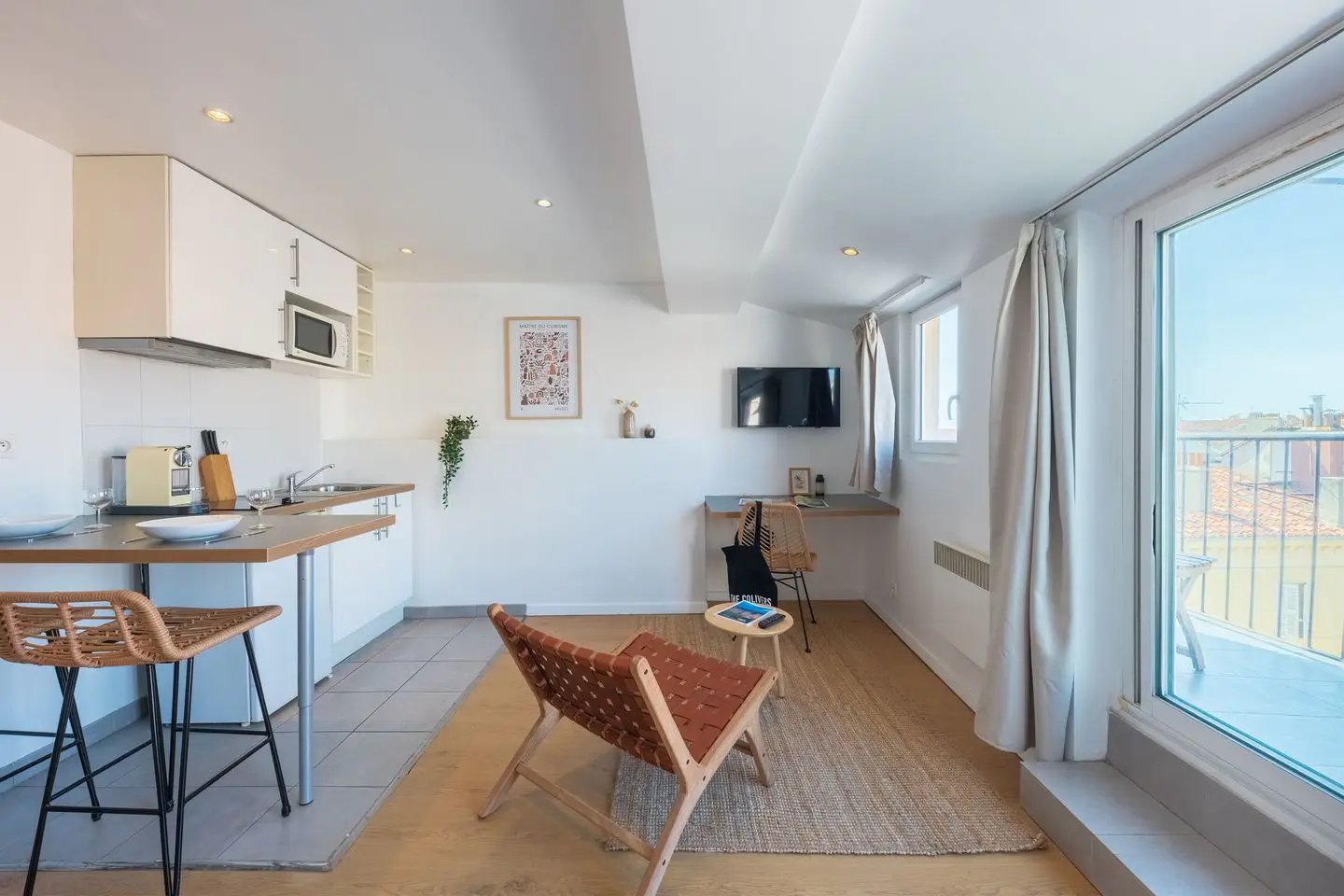 Appartement à louer, 28m², Marseille 6ème