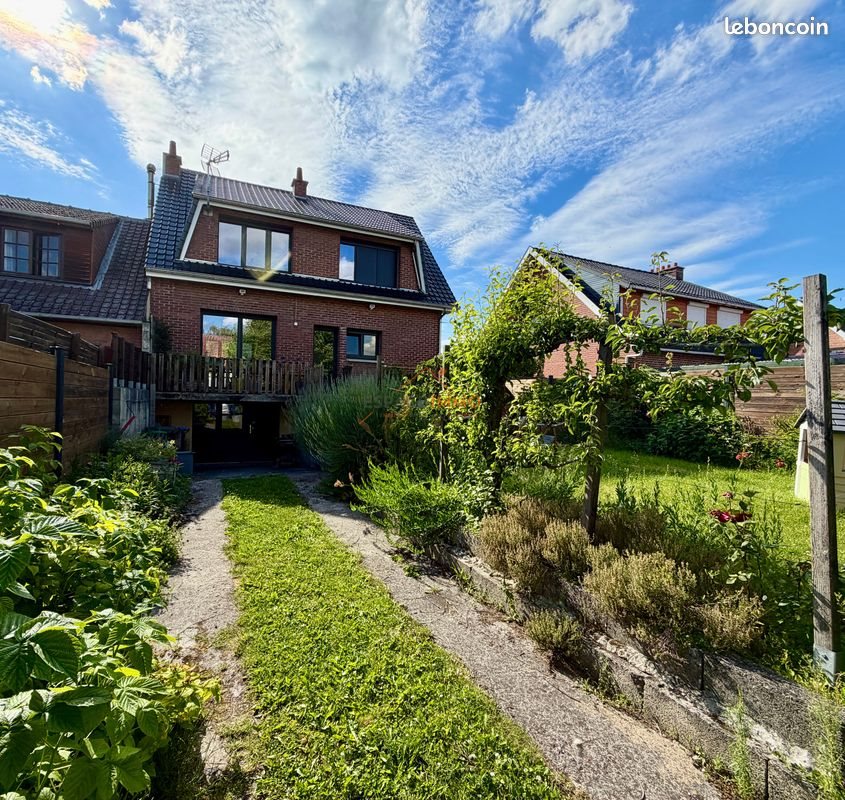 Maison à vendre, 95m², Hélesmes