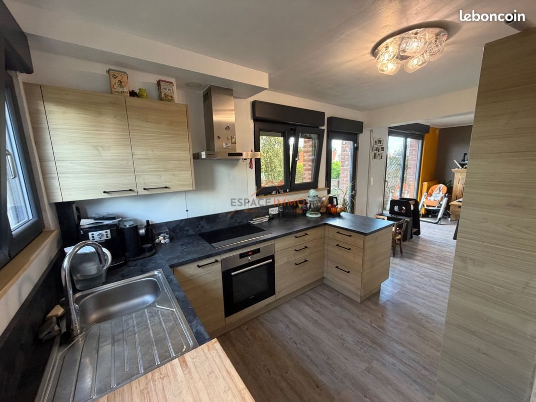 Maison à vendre, 95m², Hélesmes