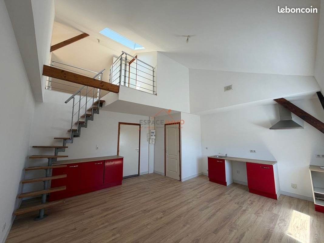 Appartement à louer, 40m², Denain