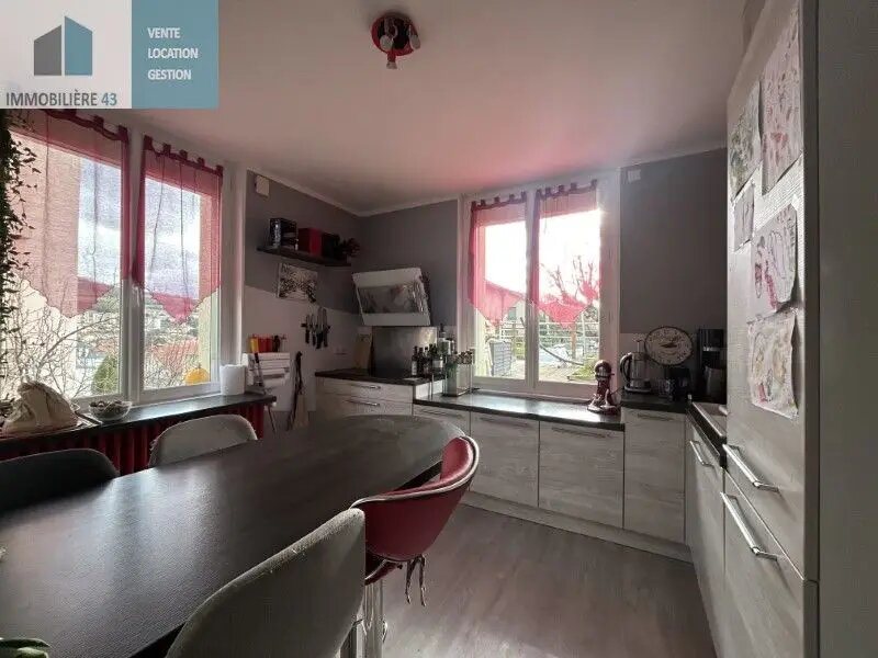 Maison à vendre, 108m², Vals-près-le-Puy