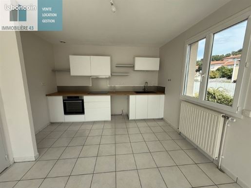 Advert pic 0