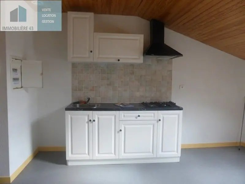 Appartement à louer, 22m², Le Puy-en-Velay