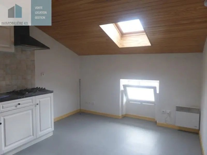 Appartement à louer, 22m², Le Puy-en-Velay