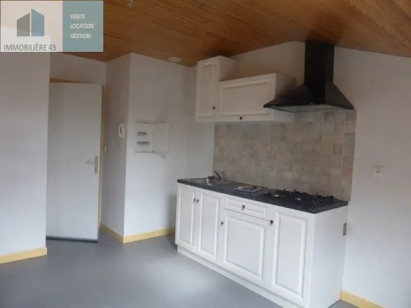 Appartement à louer, 22m², Le Puy-en-Velay