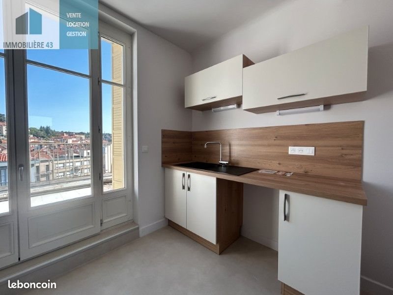 Appartement à louer, 79m², Le Puy-en-Velay