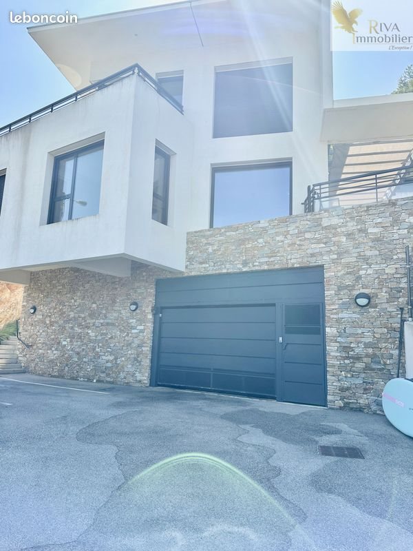 Appartement à vendre, 105m², Sanary-sur-Mer