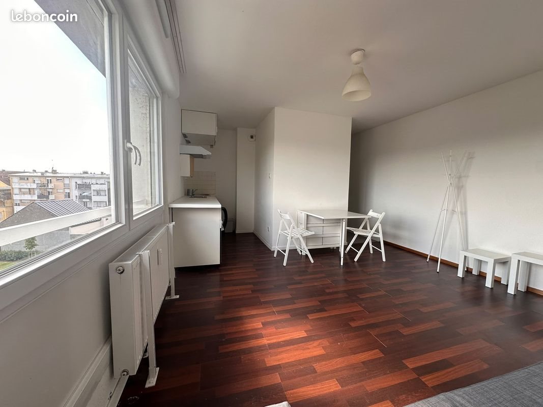 Appartement à louer, 24m², Huningue