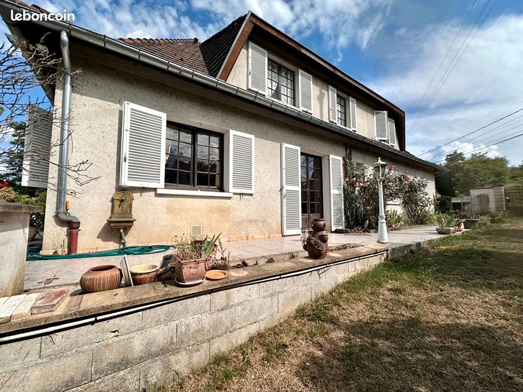 Maison à vendre, 190m², Crécy-la-Chapelle