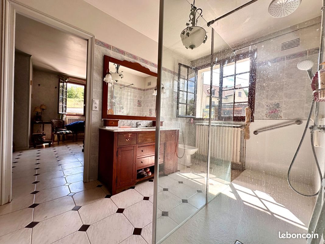 Maison à vendre, 190m², Crécy-la-Chapelle