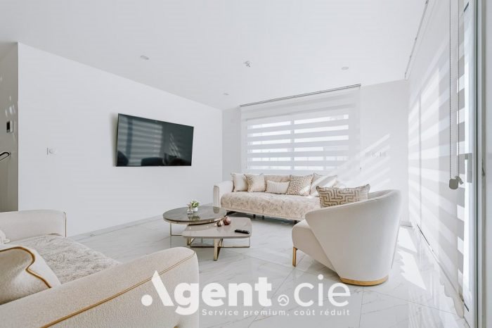 Maison à vendre, 138m², Eterville